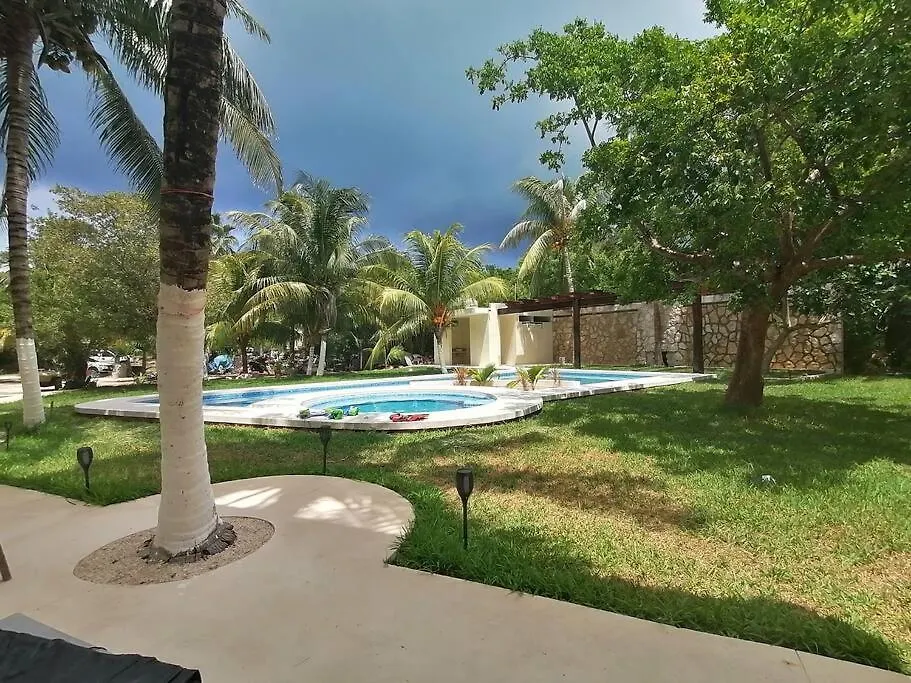 Apartment Marysol Beachfront Next To Nomads D7 Isla Mujeres Mexico