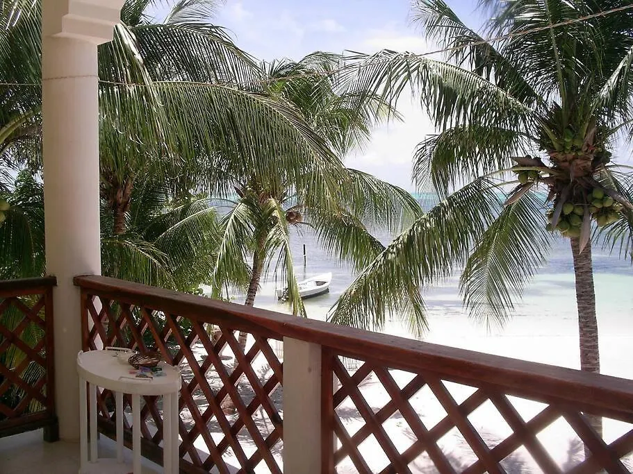 Marysol Beachfront Next To Nomads D7 Isla Mujeres Mexico